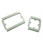 Titan 100MM X 50 Mm 1 Gang Socket Plate SP1WH